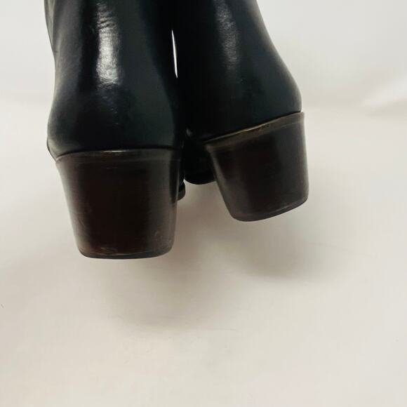 P. Monjo Womens Black Leather Pull-On Round Toe Cap Ankle Boots Size EU41 - Picture 11 of 15